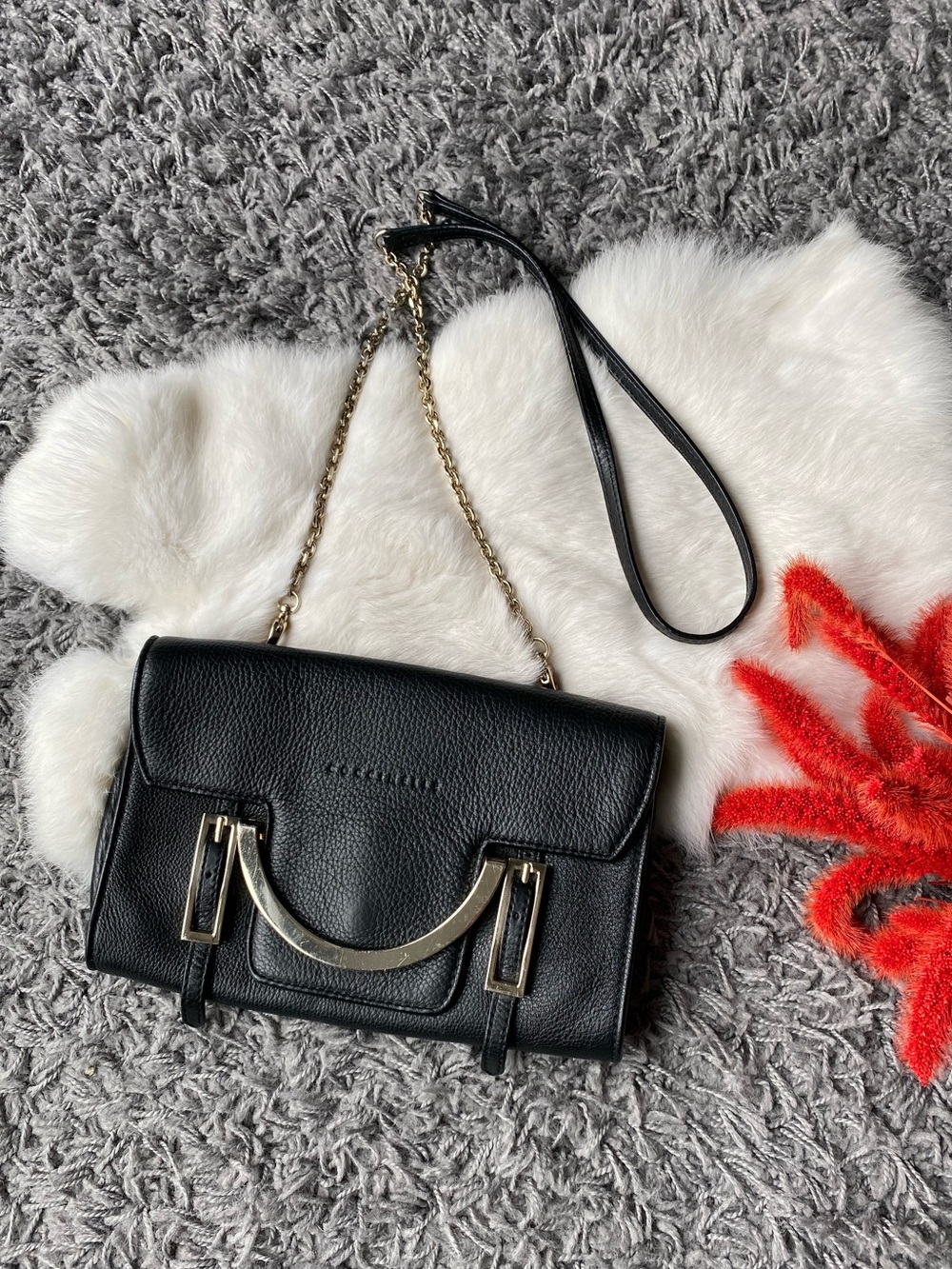 COCCINELLE -QUALITY ITALIAN LEATHER- SHOULDER /CROSS BODY BAG
